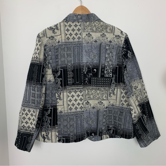 Vintage Dressbarn Embroidered Tapestry Jacket - Picture 6 of 11